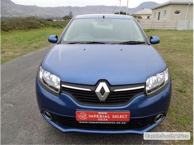 Picture of Renault Sandero Manual 2014
