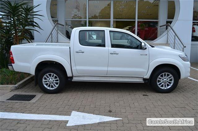 Picture of Toyota Hilux Manual 2014