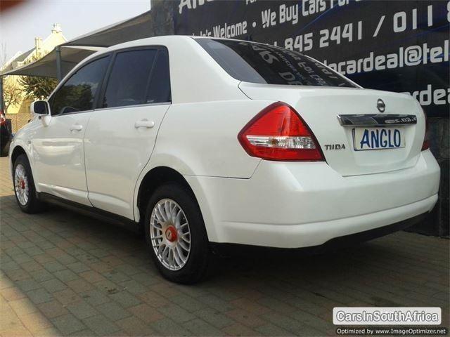 Picture of Nissan Tiida Manual 2011