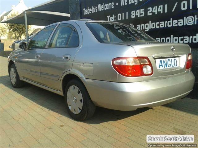 Pictures of Nissan Almera Automatic 2006