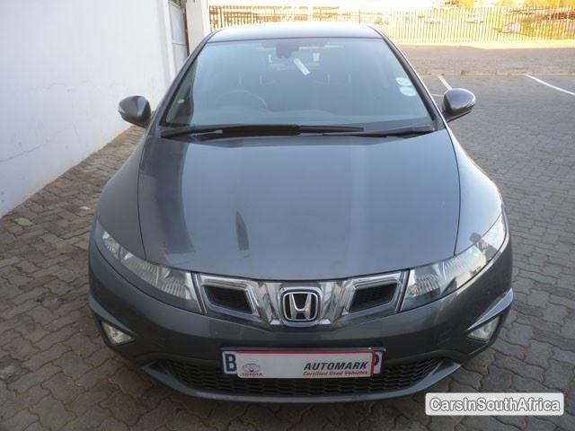 Pictures of Honda Civic Manual 2011
