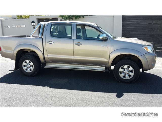 Picture of Toyota Hilux Manual 2009