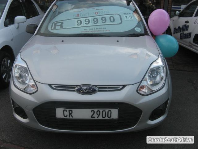 Pictures of Ford Figo Manual 2013