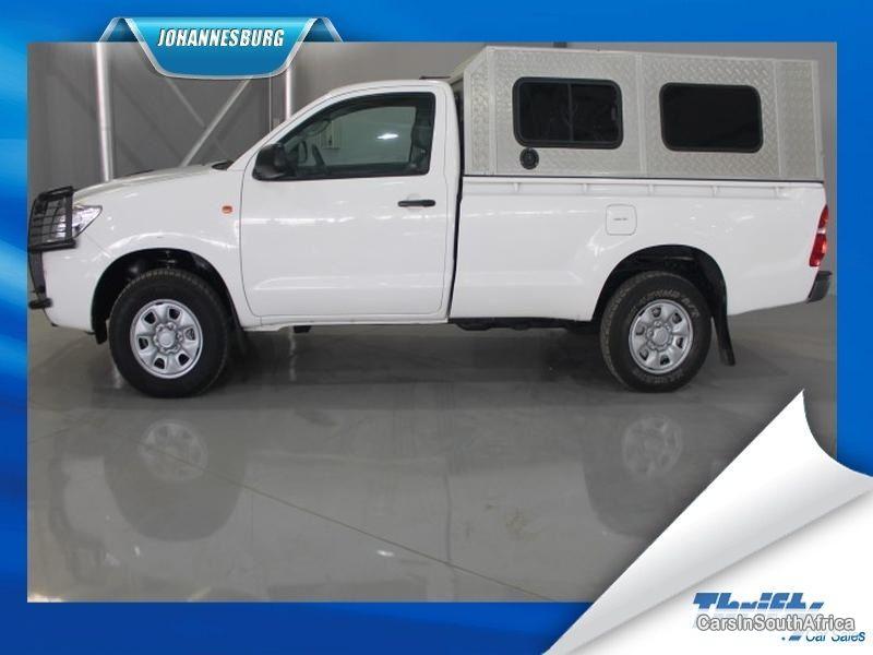 Picture of Toyota Hilux Manual 2012