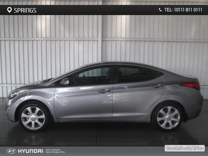Pictures of Hyundai Elantra Manual 2014