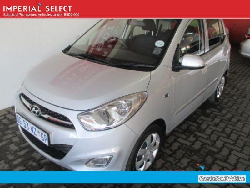 Pictures of Hyundai i10 Manual 2014