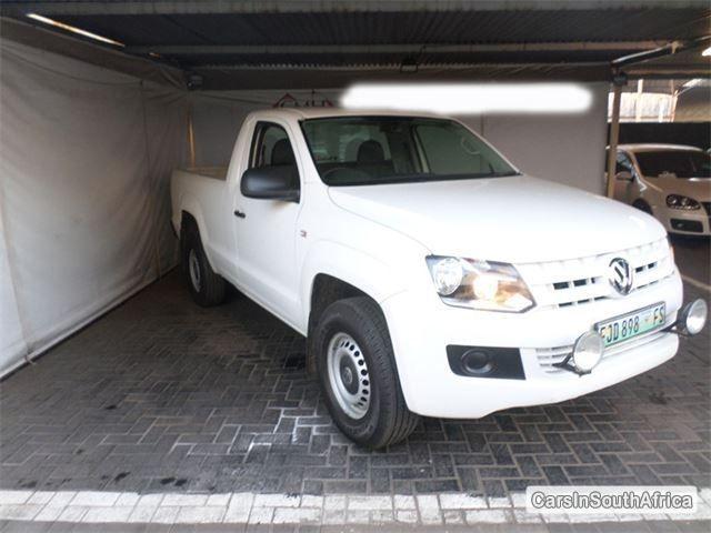 Volkswagen Amarok Manual 2013 - image 2