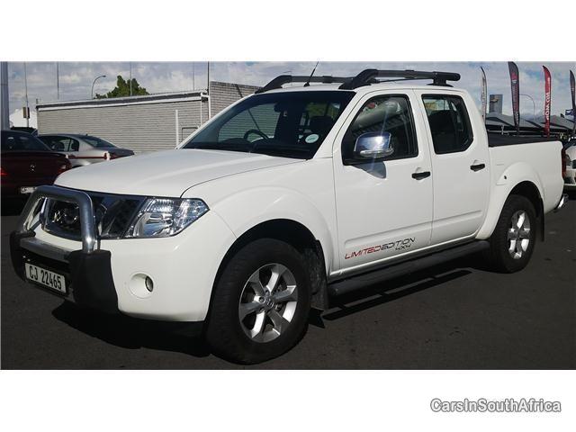 Nissan Navara Manual 2013 - image 2