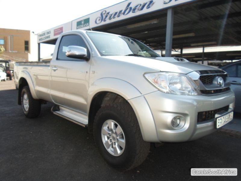 Toyota Hilux Manual 2011