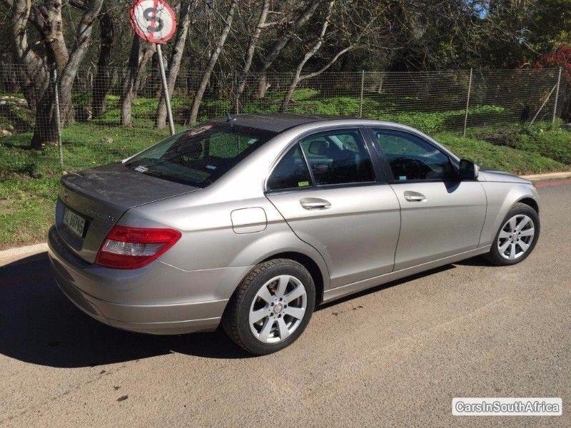 Mercedes Benz C-Class Automatic 2007 - image 2