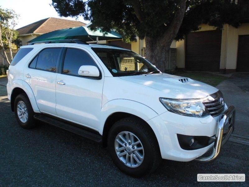 Toyota Fortuner Automatic 2012 - image 2