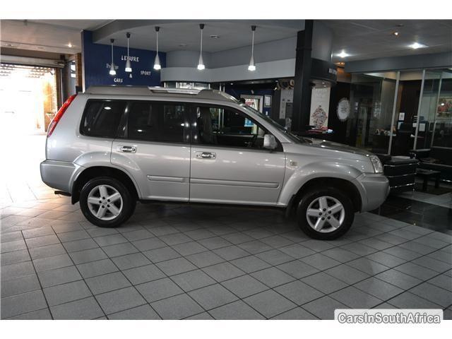 Nissan X-trail Automatic 2006 - image 2