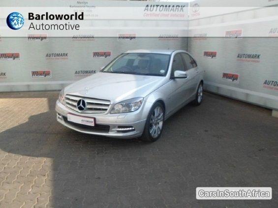 Mercedes Benz C-Class Automatic 2010 - image 2