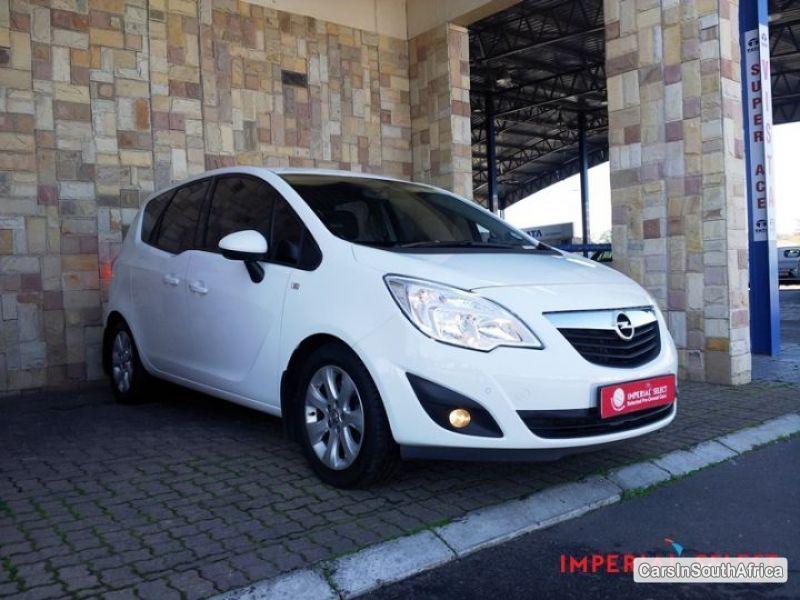 Opel Meriva Manual 2014