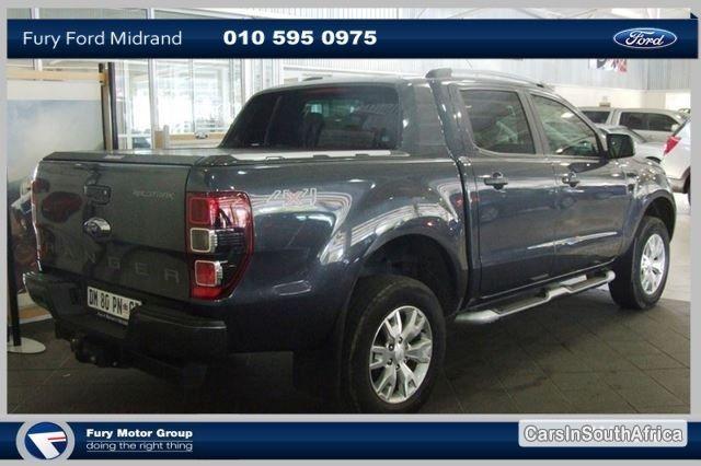 Ford Ranger Automatic 2014