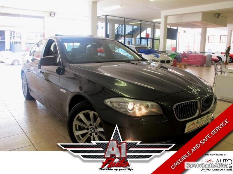 BMW 5-Series Automatic 2011