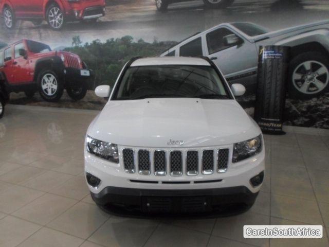 Jeep Compass Manual 2014 - image 2
