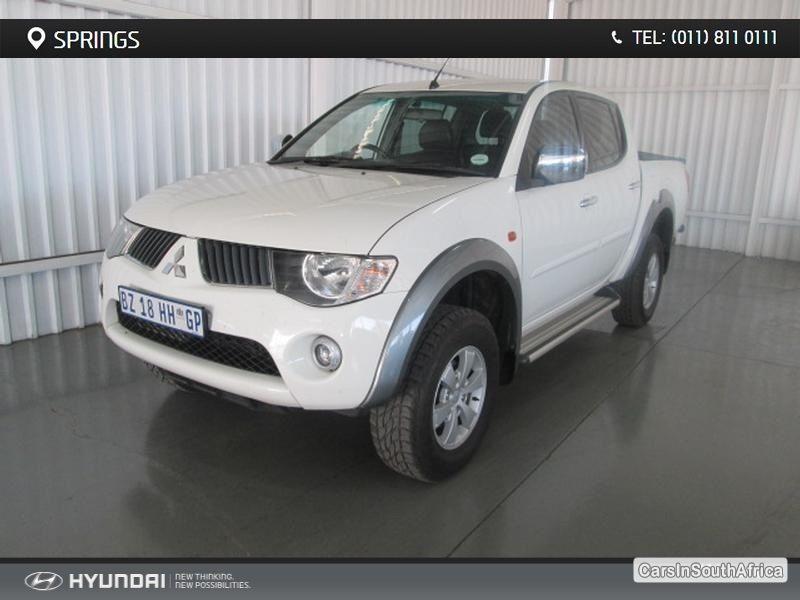 MITSUBISHI TRITON MANUAL REVIEW visual data 3