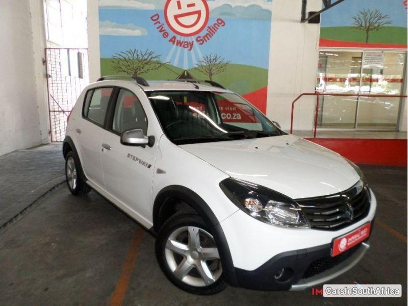 Renault Sandero Manual 2011 - image 2