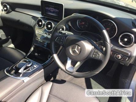 Mercedes Benz C-Class Automatic 2014 - image 2