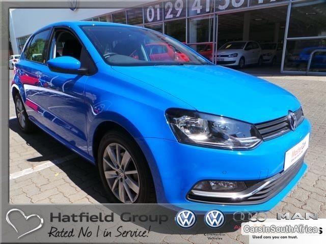 Volkswagen Polo Manual 2014 - image 2