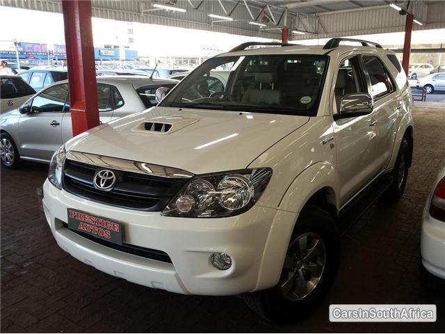 Toyota Fortuner Manual 2008 - image 2