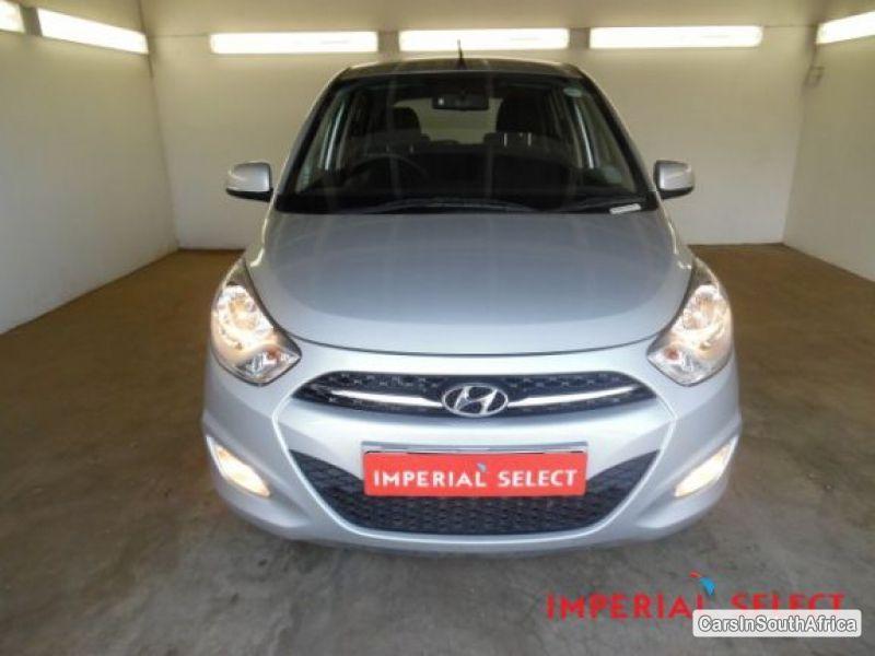 Hyundai i10 Manual 2013