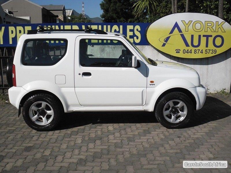 Suzuki Jimny Manual 2009 - image 2