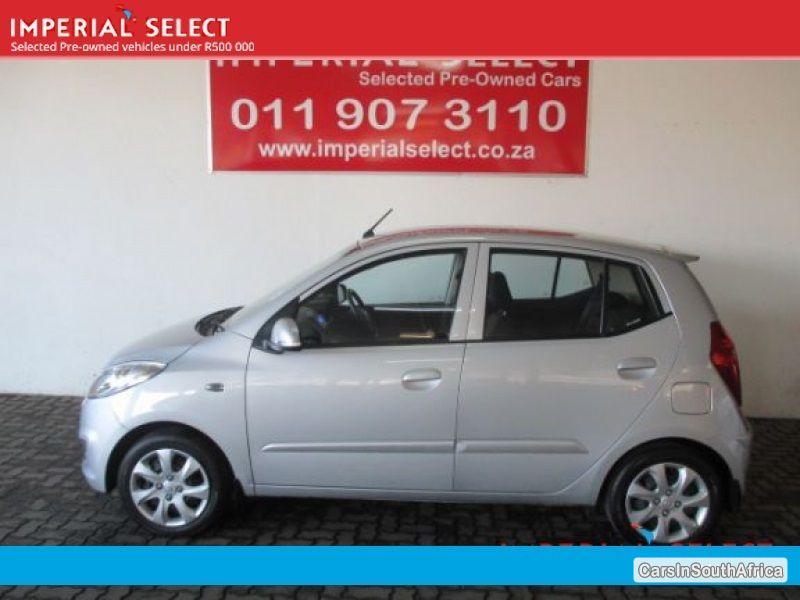 Hyundai i10 Manual 2014 - image 2