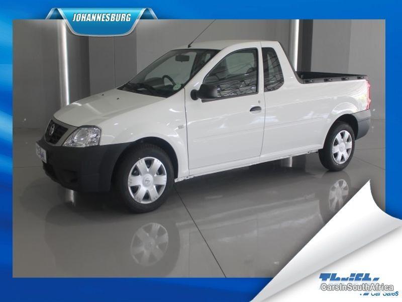 Nissan NP200 Manual 2015