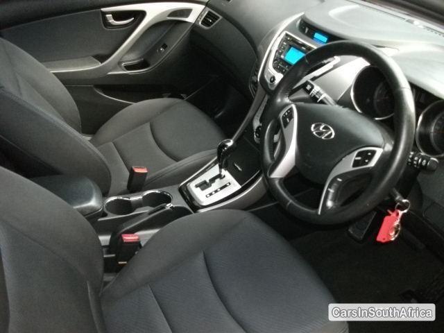 Hyundai Elantra Automatic 2011 in Western Cape