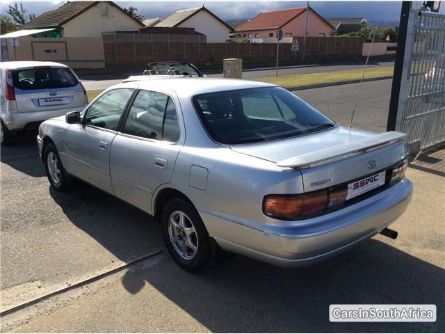 Toyota Camry Manual 1998 - image 3