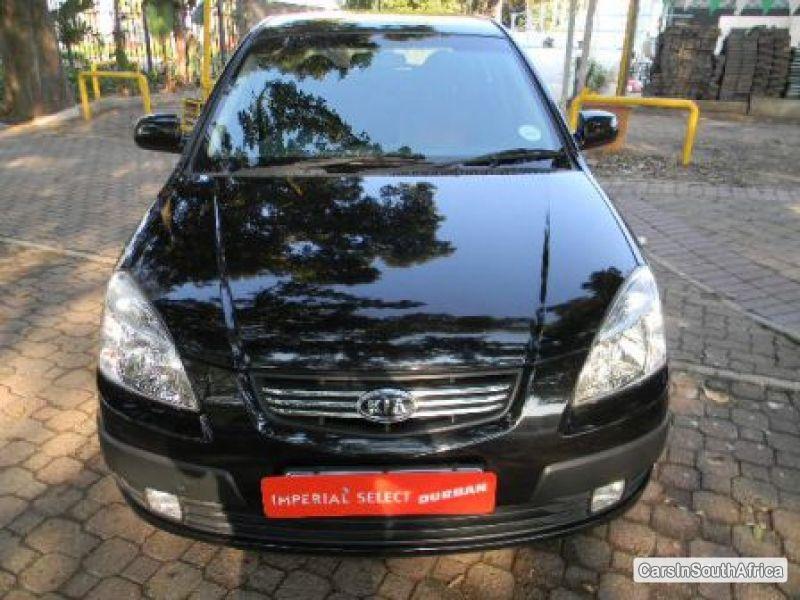 Kia Rio Manual 2009 - image 3
