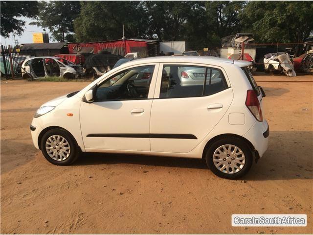 Hyundai i10 Manual 2010 in Gauteng