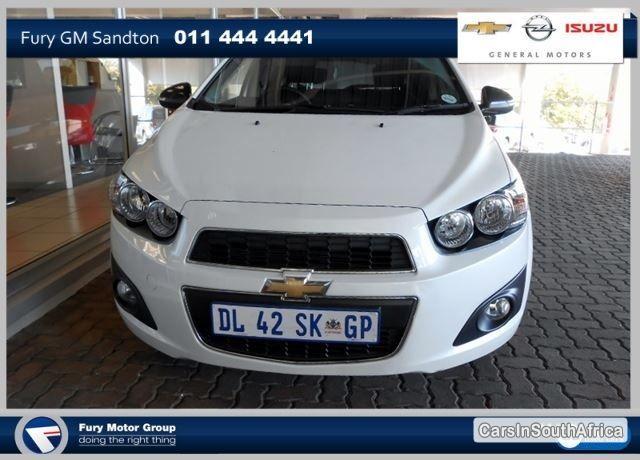 Chevrolet Sonic Manual 2015 - image 3