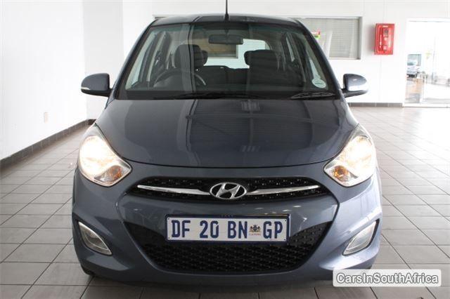 Hyundai i10 Manual 2014 - image 3