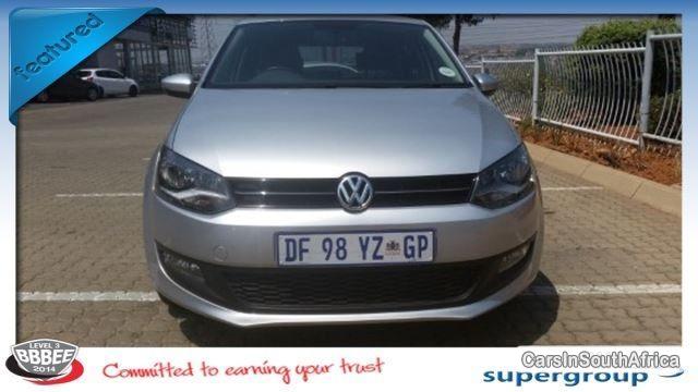Volkswagen Polo Manual 2014 - image 3
