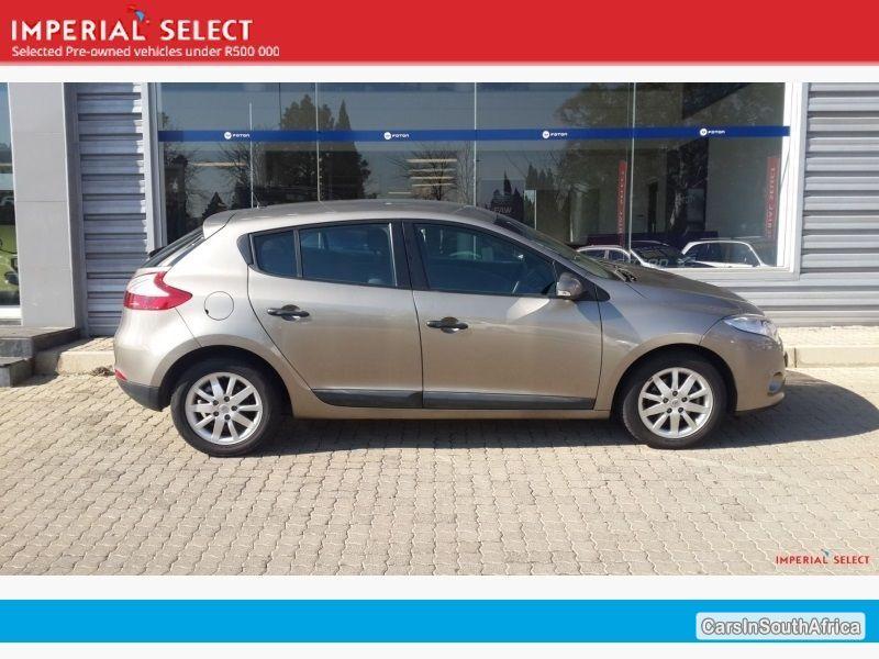 Renault Megane Manual 2011 - image 3