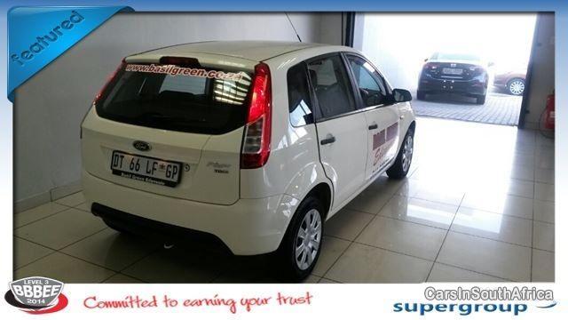 Ford Figo Manual 2015 - image 3