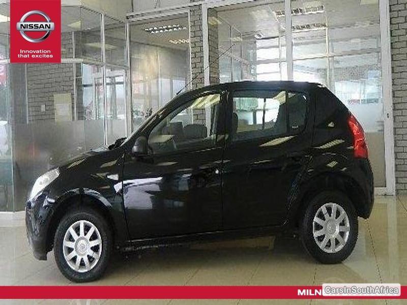 Renault Sandero Manual 2014 in Western Cape