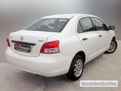 Toyota Yaris Manual 2008 - image 3