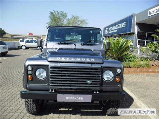 Land Rover Defender Manual 2015 - image 3