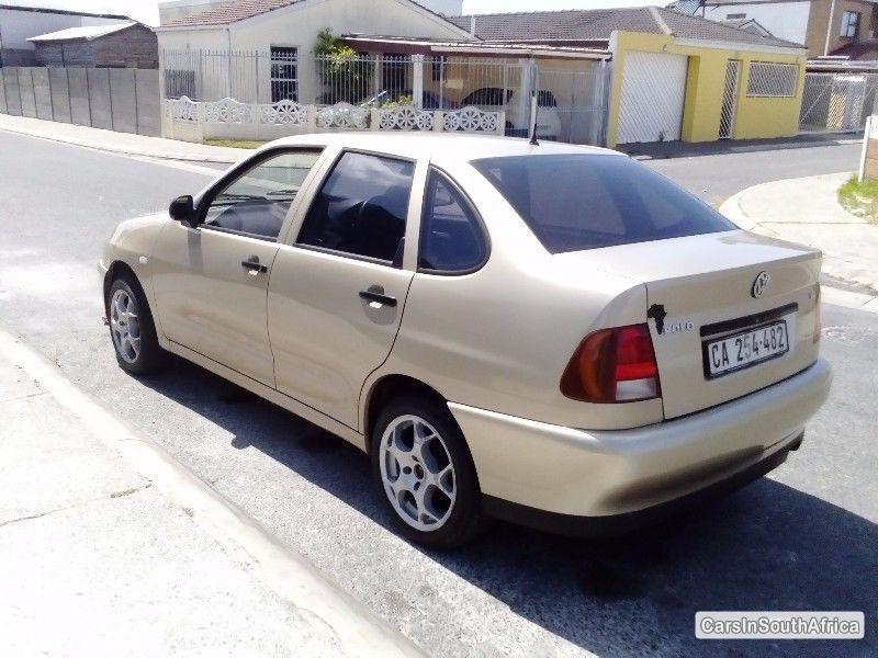 Volkswagen Polo Manual 2001 - image 3