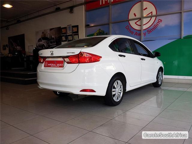Honda Ballade Manual 2014 - image 3