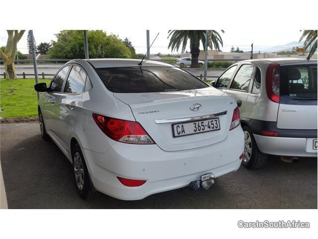 Hyundai Accent Manual 2014 - image 3