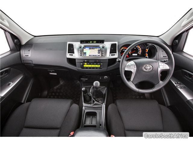 Toyota Hilux Manual 2015 in Western Cape