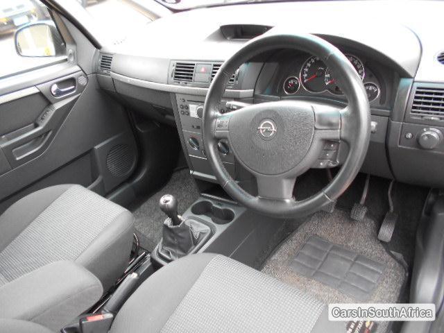 Opel Meriva Manual 2007 - image 3