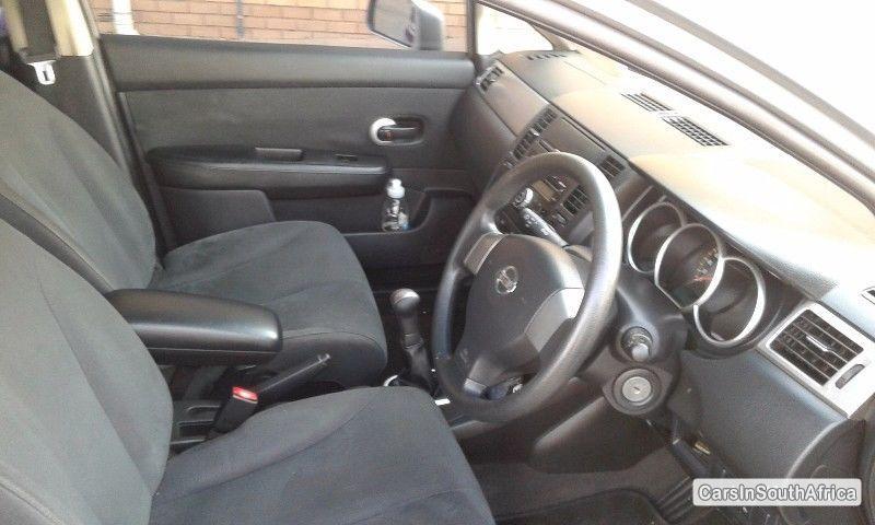 Nissan Tiida Manual 2007 - image 4