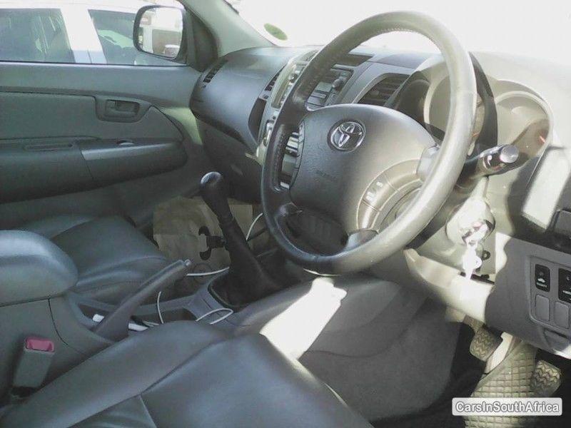 Toyota Hilux Manual 2010 in South Africa