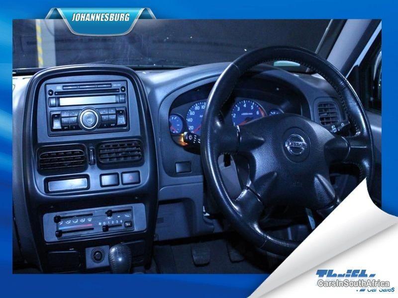 Nissan NP300 Manual 2012 in South Africa